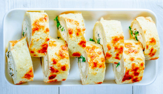 Omeletrolletjes met feta & kruiden